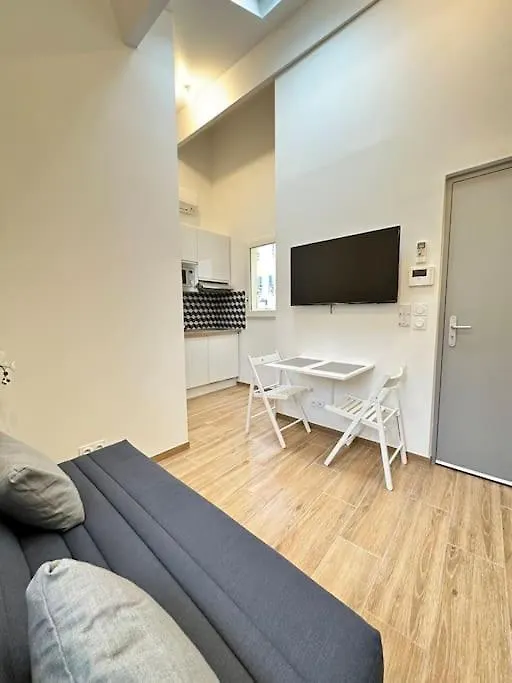 Studio Dans Le 16E Pres De La Tour Eiffel Paris 0*,